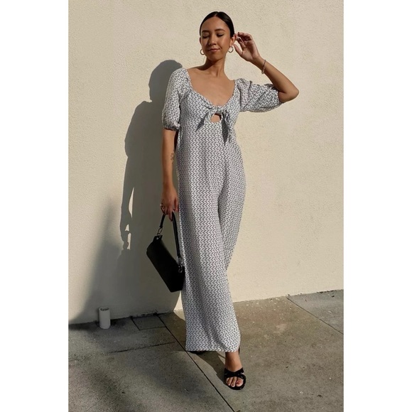 Billabong x Sincerely Jules Shout It Up Linen Blend Jumpsuit XS - Picture 3 of 14